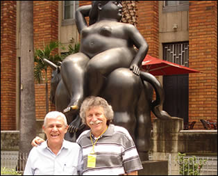 ANTONIO MIRANDA E MANUEL GARCÍA VERDECIA

NA 1º FESTIVAL DE POESIA DE MEDELLIN