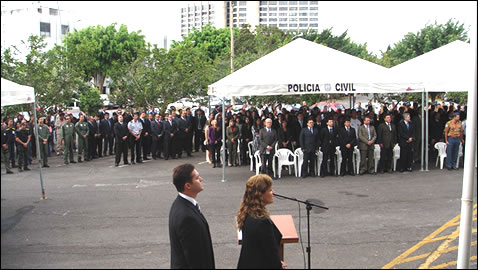 LENDO POEMA NO DIA DO MEIO AMBIENTE