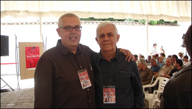 Victor Rodríguez Núñez Y Antonio Miranda en el VI Festival Mundial de Poesía de 